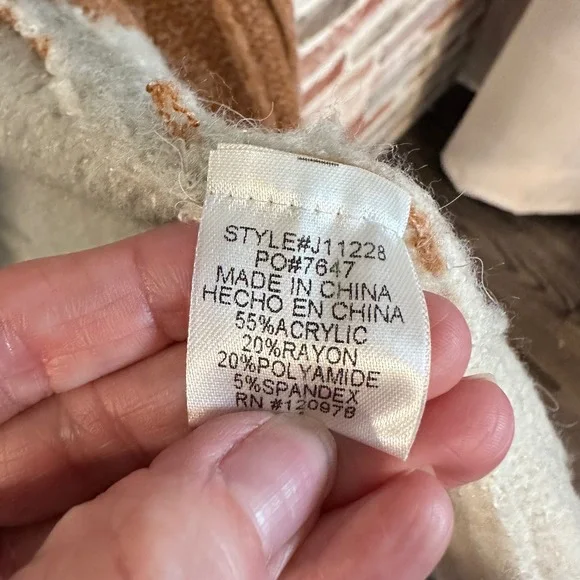 Entro Cardigan Sweater Women's Size M Colorblock Striped Open Front Grandmacore - Picture 4 of 8